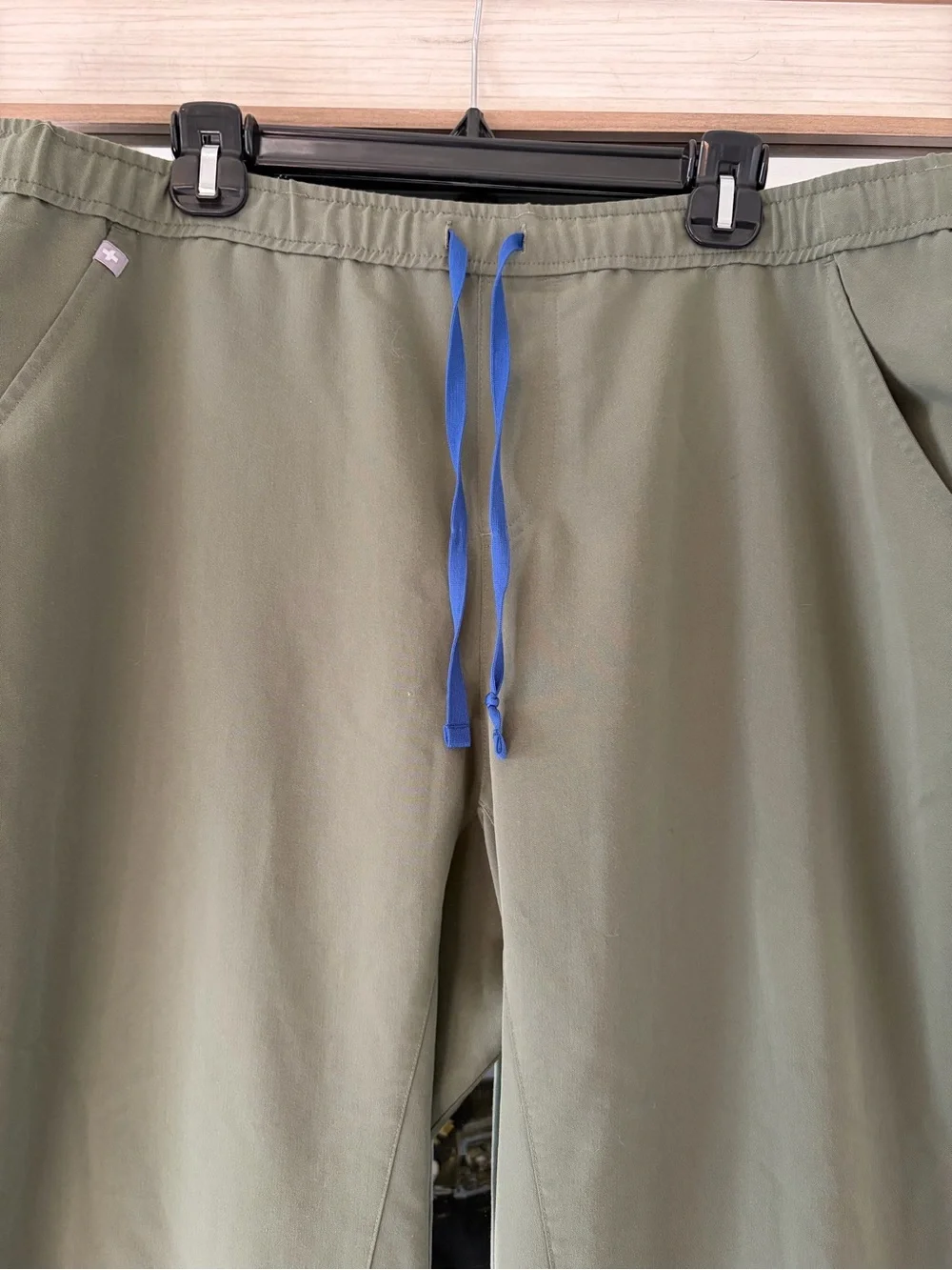 Figs comfortable olive
